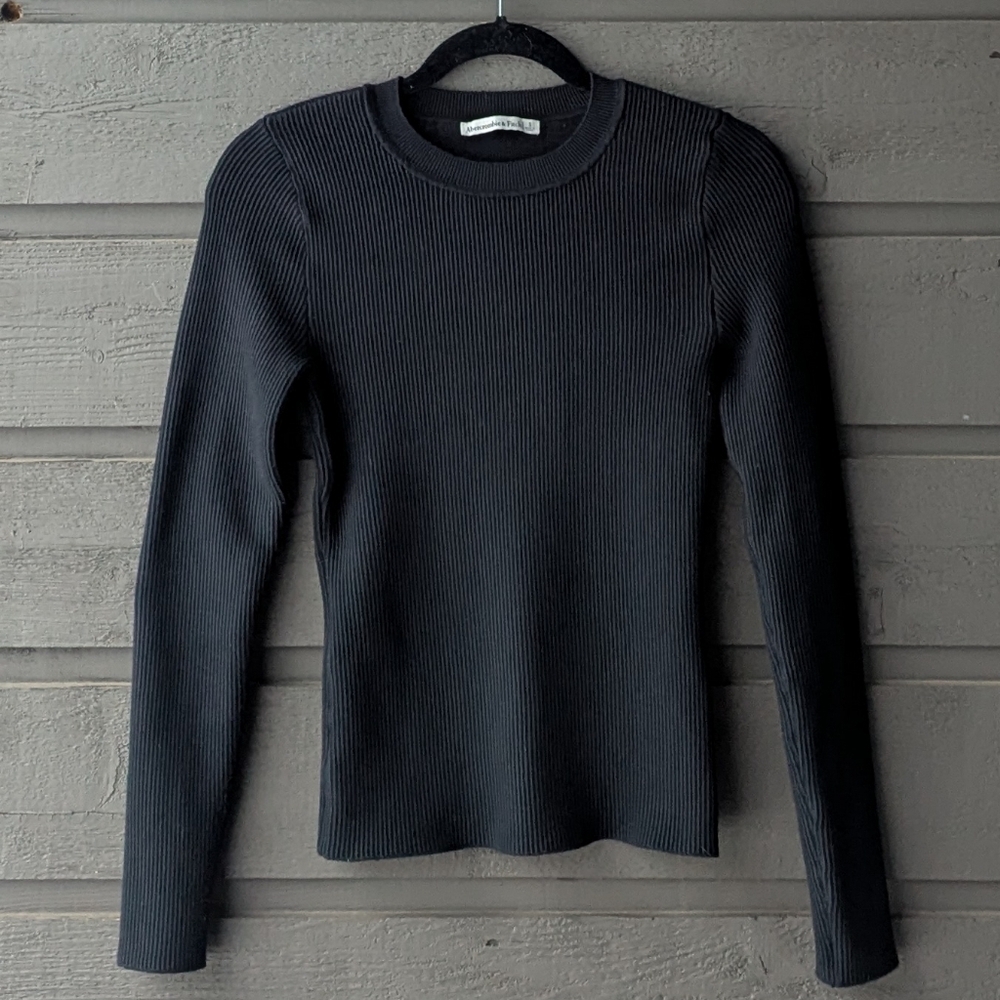 Abercrombie & Fitch Black Stretchy Ribbed Heavyweight Crew Neck Sweater Small